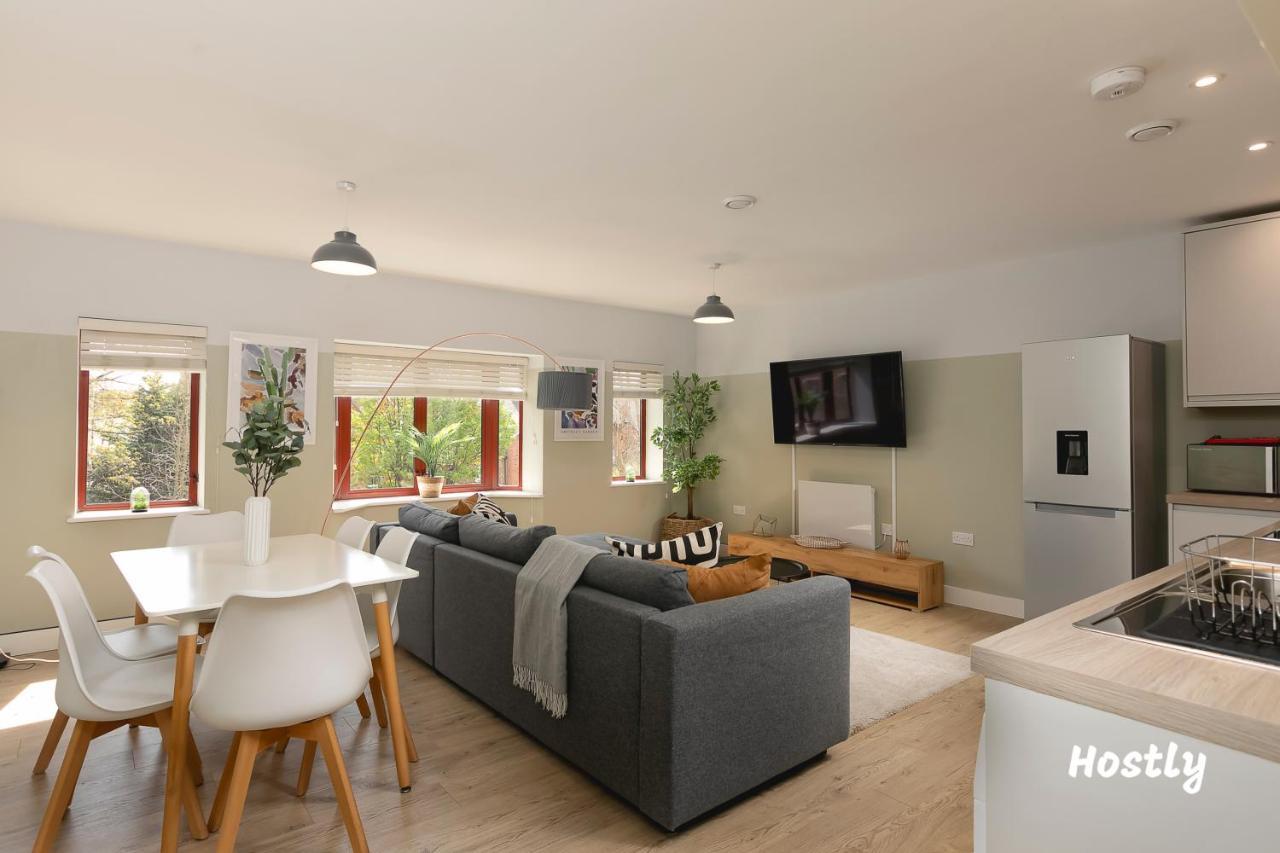 Wesley Gate Apartments - By Hostly Reading Exterior foto